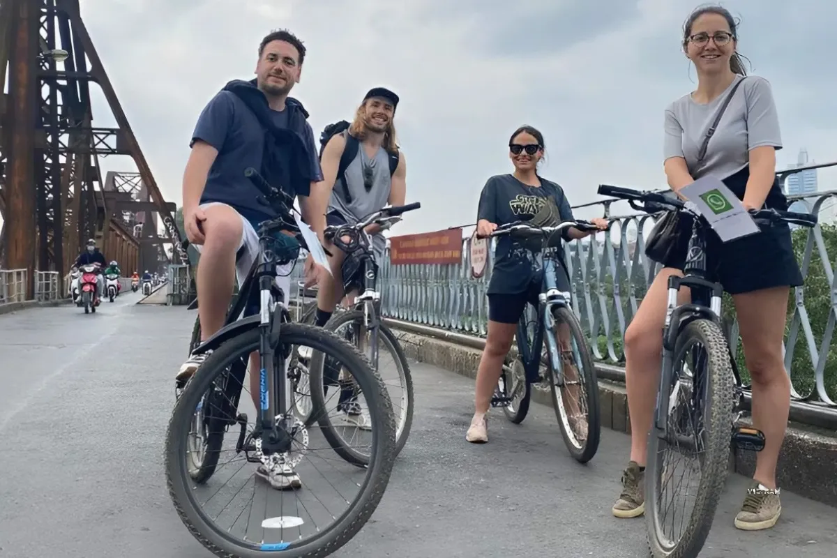 Hanoi Countryside Biking Tour Bat Trang Village 1 Day